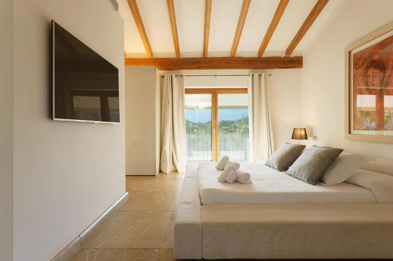 Villa Finca Playa Llenaire Port de Pollenca